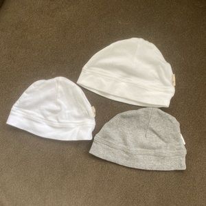 ❌❌SOLD❌❌Burts bees baby beanies